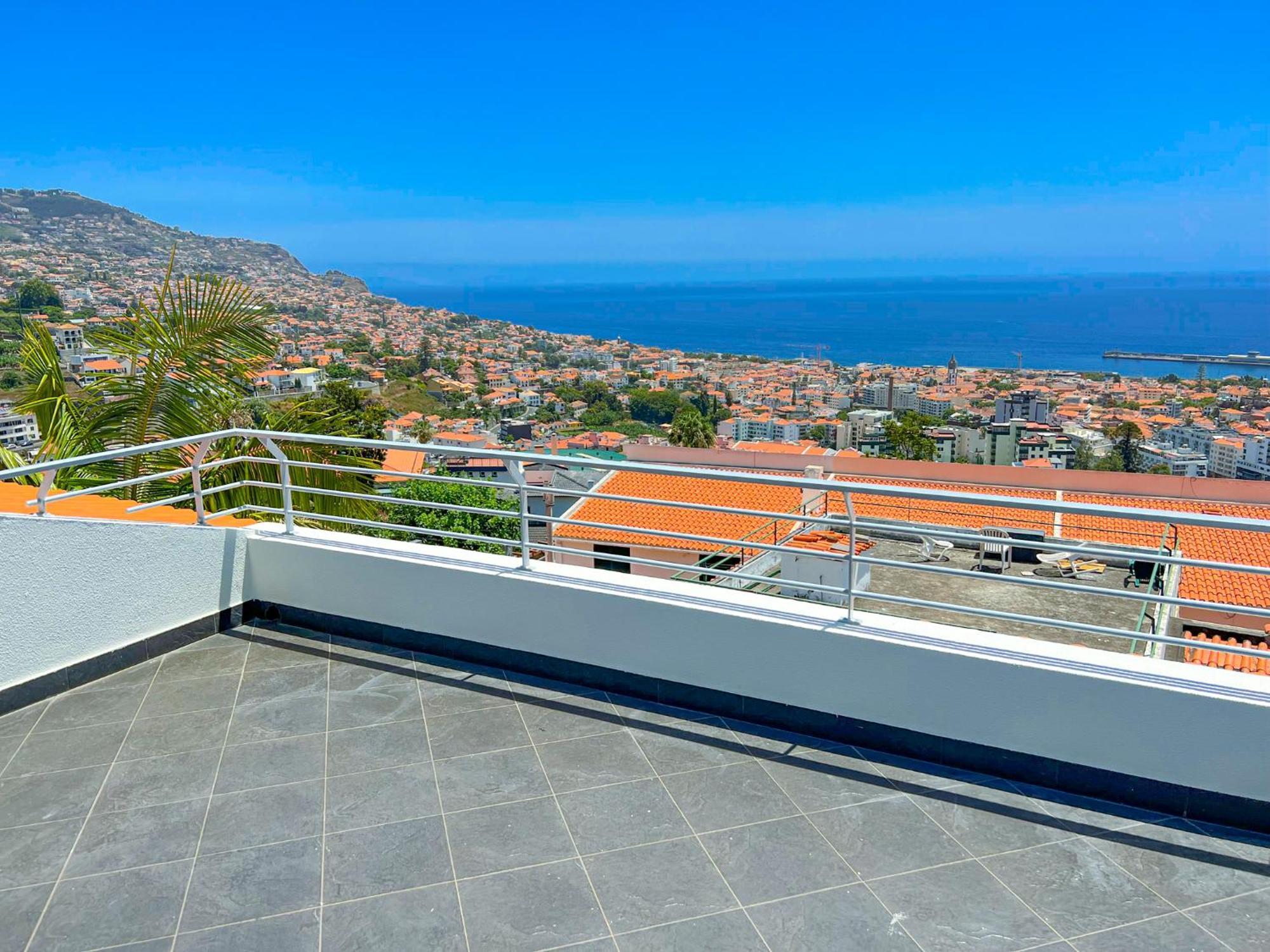 Villa Dos Saltos - Sea View, Parking & Barbecue Funchal  Exterior photo