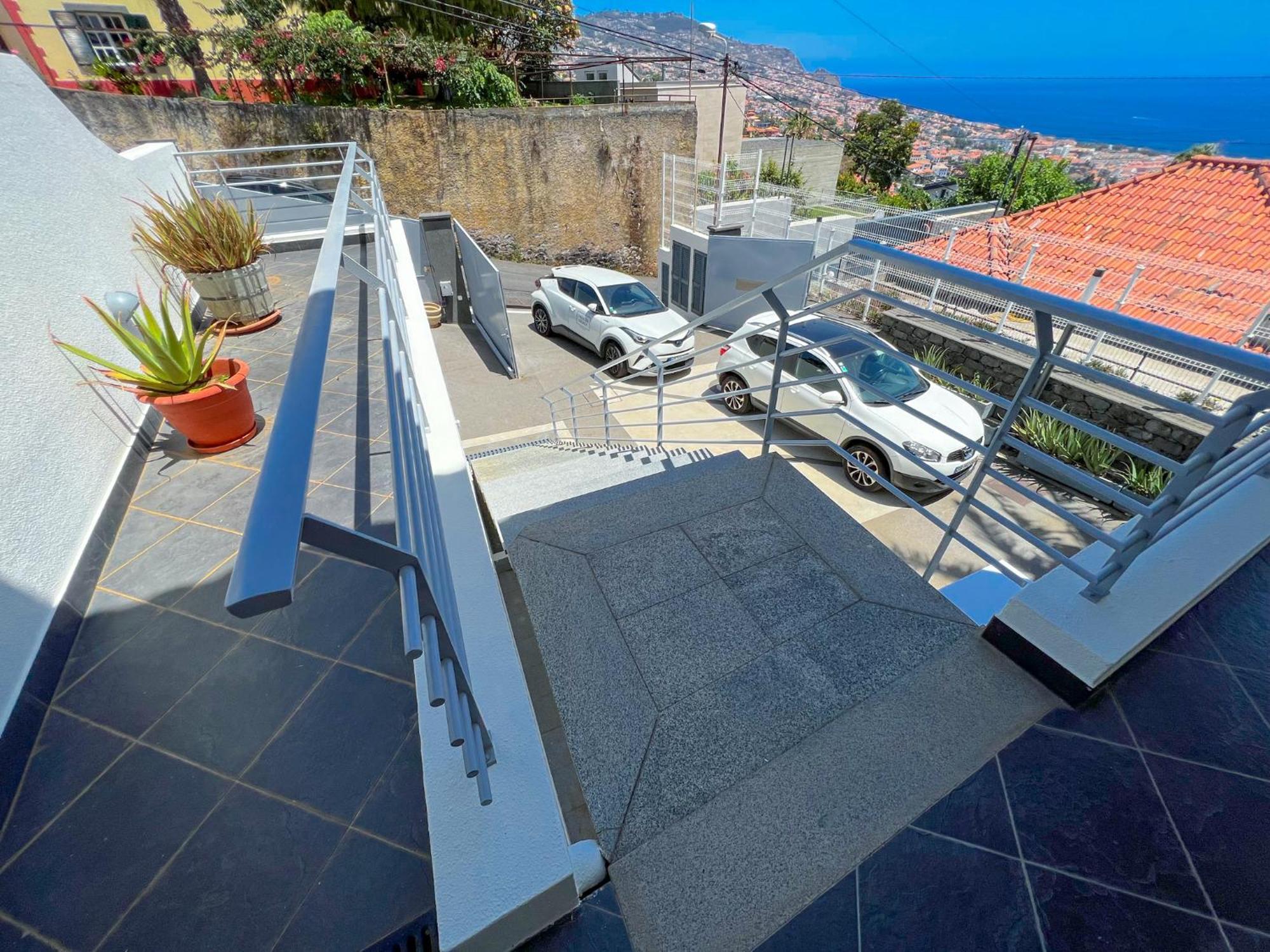 Villa Dos Saltos - Sea View, Parking & Barbecue Funchal  Exterior photo